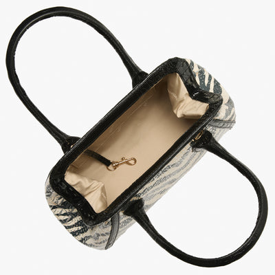 Everlasting Encore Mika Open View 