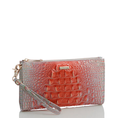 Flirty Ombre Melbourne Daisy Wristlet Side View 
