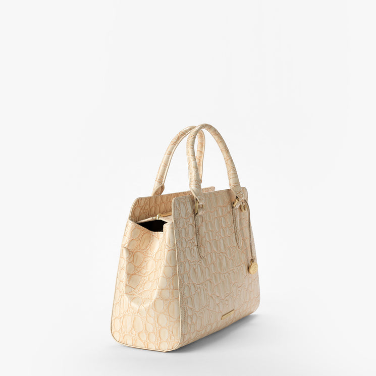 Contour Donovan	Small Finley Carryall Side View